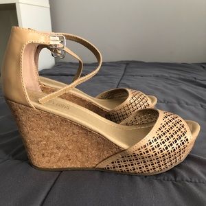 Kenneth Cole Wedge Sandal